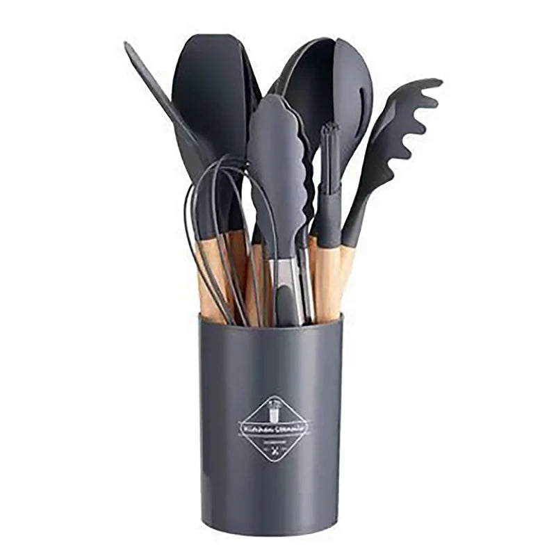 Conjunto de 12 Utensílios de Cozinha em Silicone com Cabo de Madeira - Espátula, Pá, Batedores de Ovo, Antiaderente - Frete Grátis!